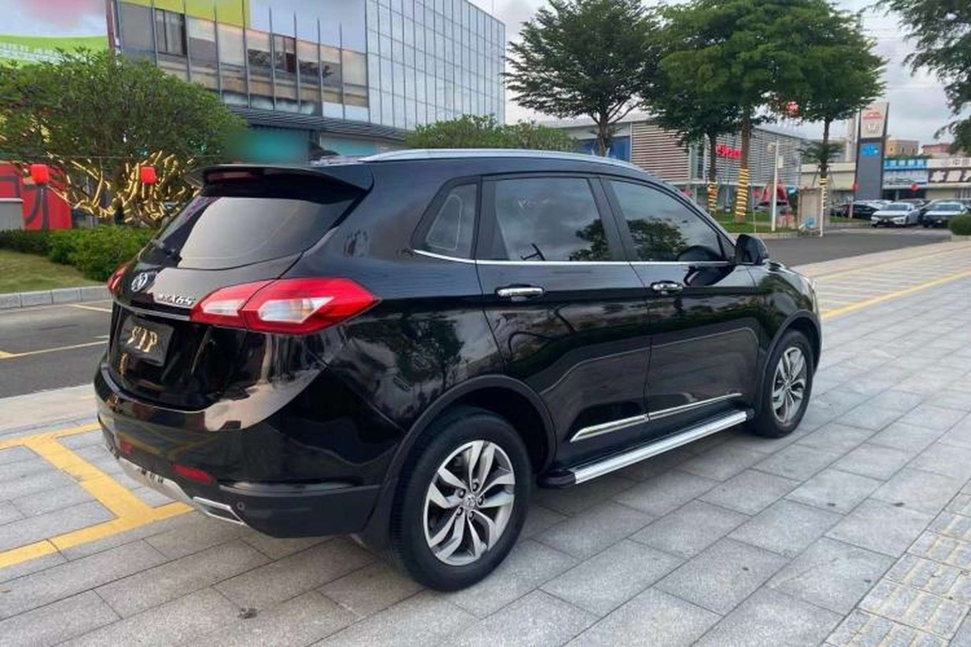 Used BAIC Senova X65 2015 2.0T Automatic Elite Model Exterior 5