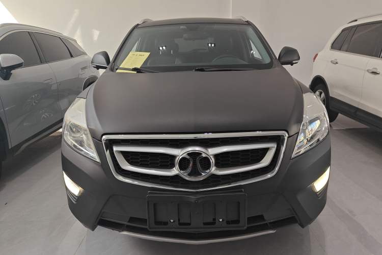Used BAIC Senova X65 2015 2.0T Automatic Elite Model Front