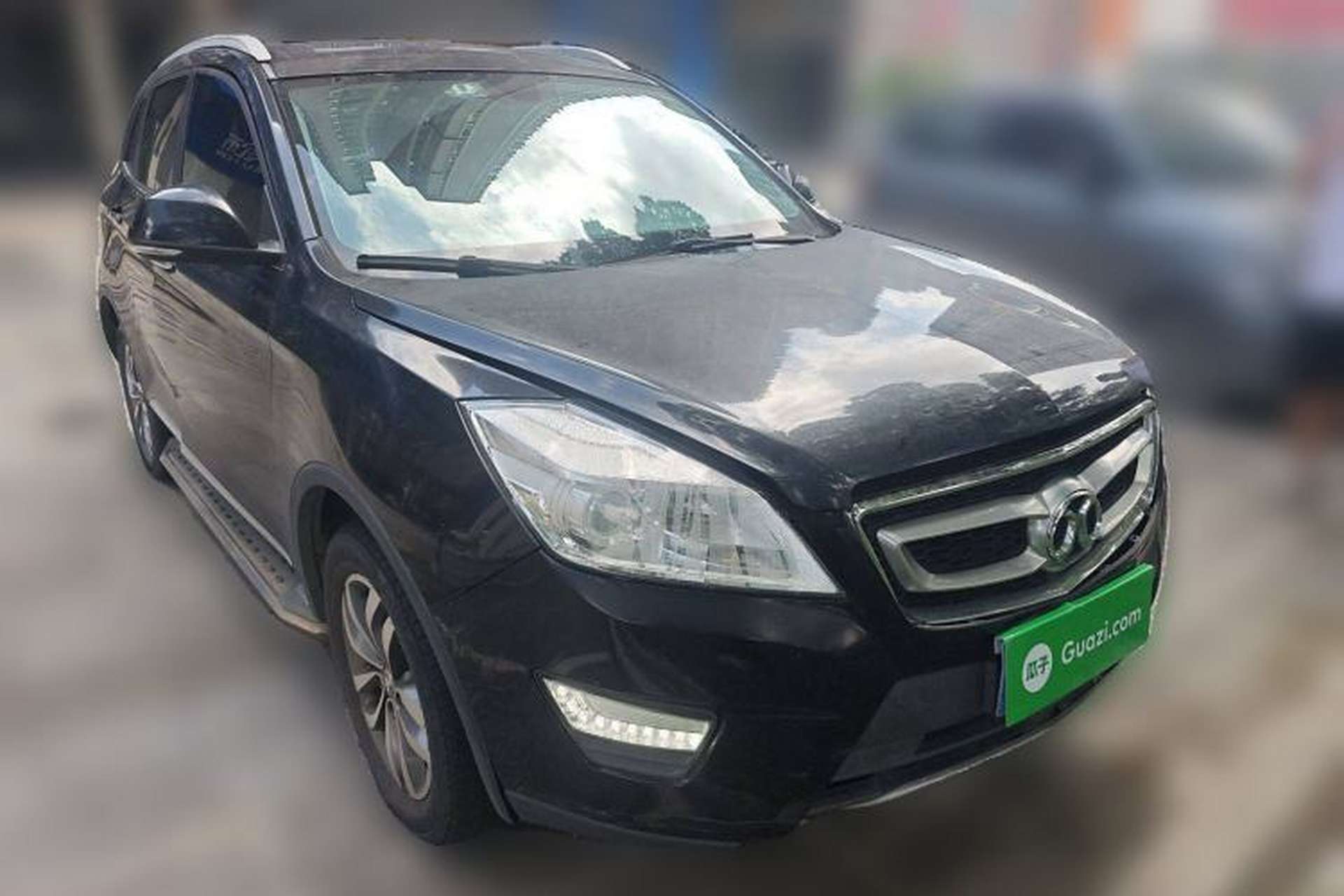 Used BAIC Senova X65 2015 2.0T Automatic Elite Model Front Right 45 Deg