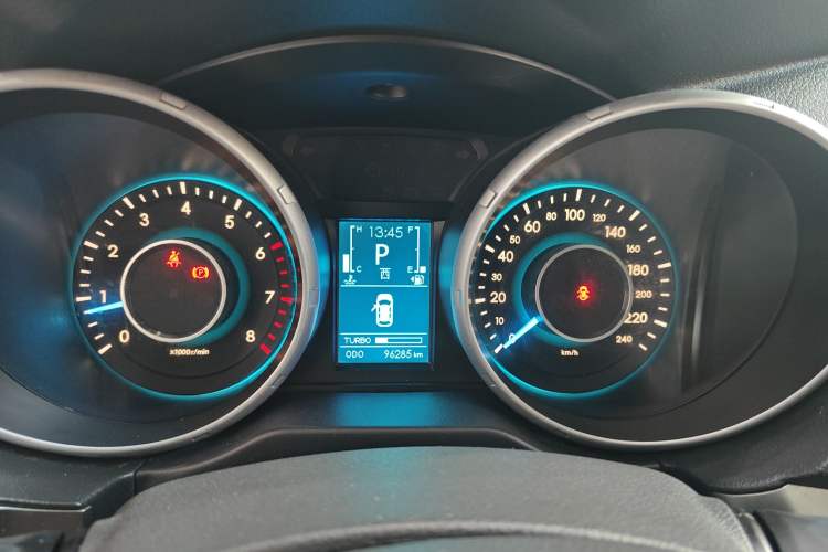 Used BAIC Senova X65 2015 2.0T Automatic Elite Model Instrument Cluster