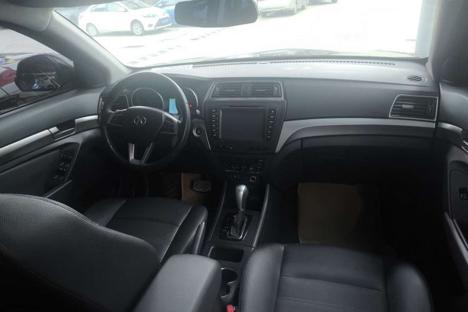 Used BAIC Senova X65 2015 2.0T Automatic Elite Model Interior 1