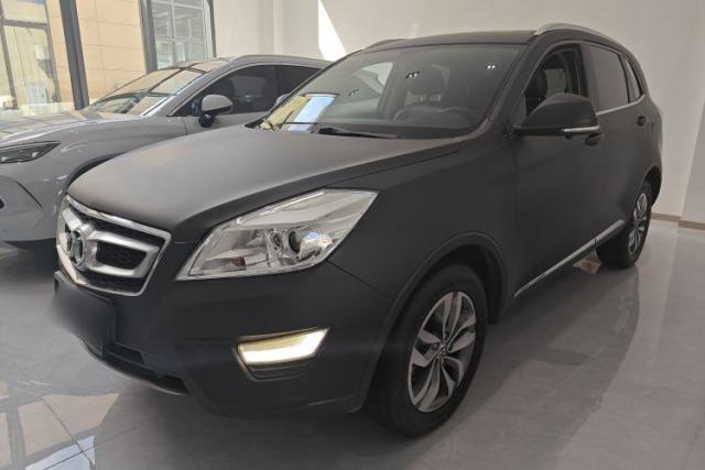 Used BAIC Senova X65 2015 2.0T Automatic Elite Model