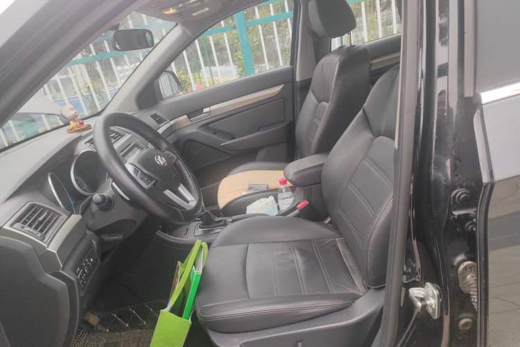 Used BAIC Senova X65 2015 2.0T Automatic Elite Model Left Front Seat