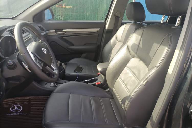 Used BAIC Senova X65 2015 2.0T Automatic Elite Model Left Front Seat