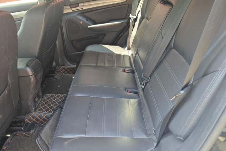 Used BAIC Senova X65 2015 2.0T Automatic Elite Model Left Rear Seat
