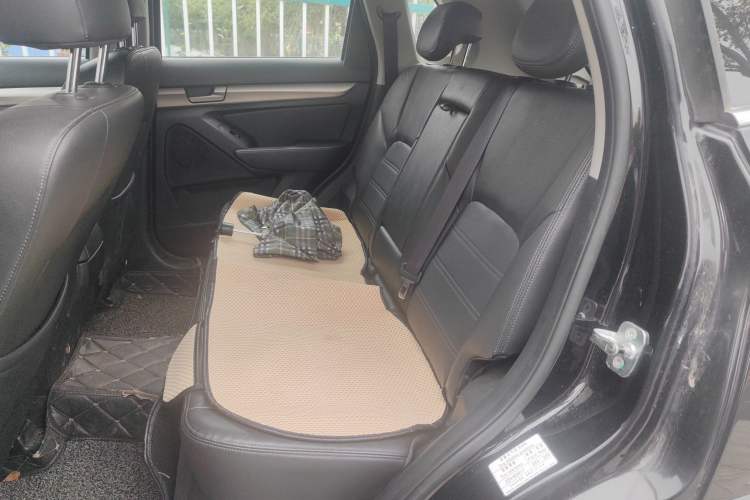 Used BAIC Senova X65 2015 2.0T Automatic Elite Model Left Rear Seat
