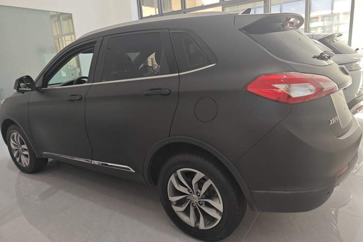 Used BAIC Senova X65 2015 2.0T Automatic Elite Model Left Side