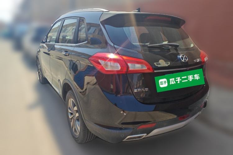 Used BAIC Senova X65 2015 2.0T Automatic Elite Model Rear Left 45 Deg