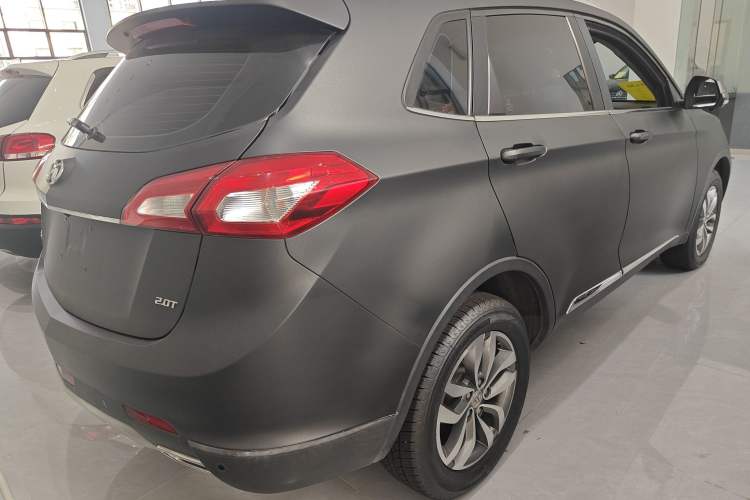 Used BAIC Senova X65 2015 2.0T Automatic Elite Model Rear Right 45 Deg