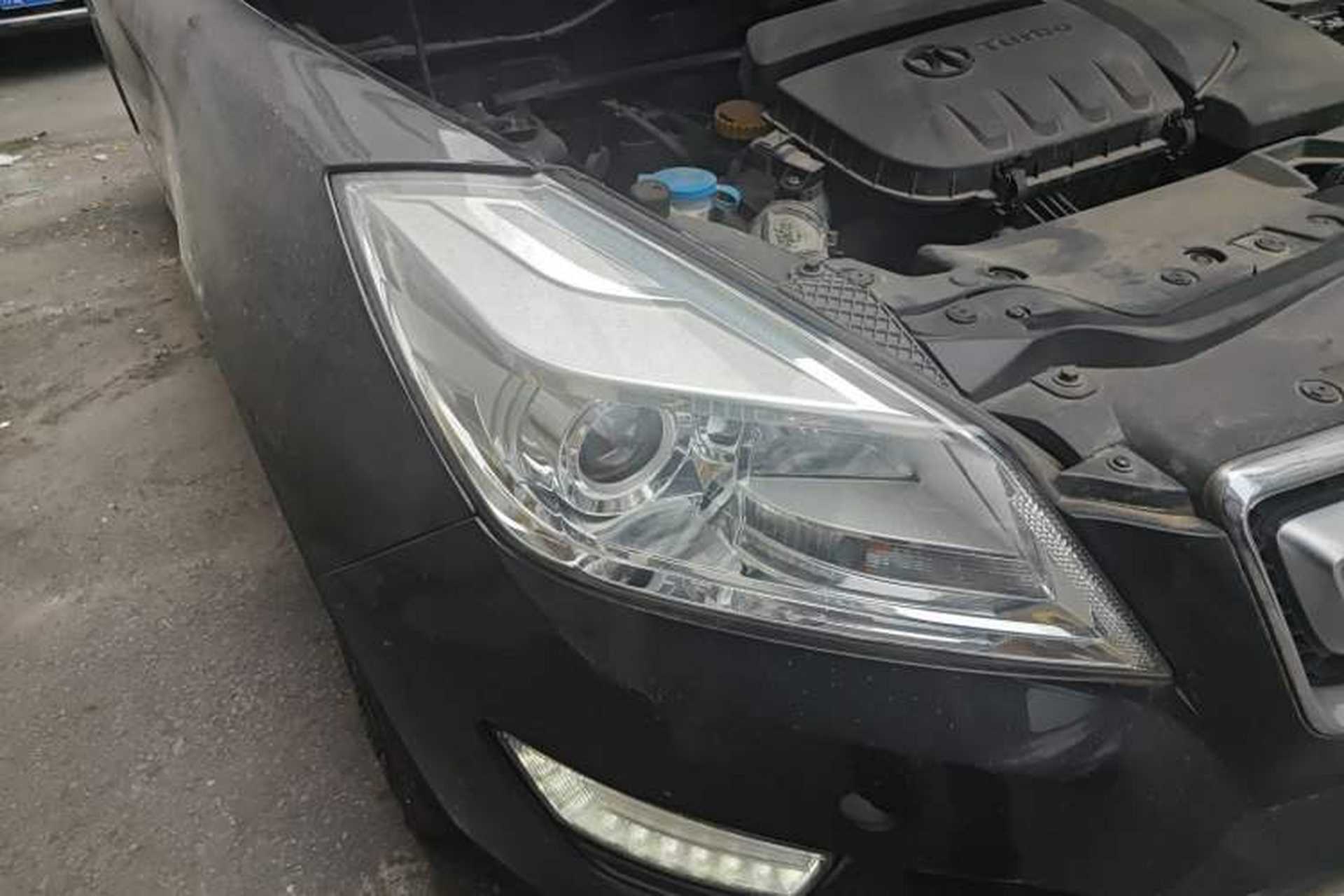 Used BAIC Senova X65 2015 2.0T Manual Elite Edition Right Front Headlight