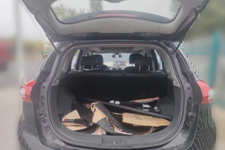 Used BAIC Senova X65 2015 2.0T Automatic Elite Model Trunk