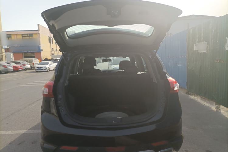 Used BAIC Senova X65 2015 2.0T Automatic Elite Model Trunk