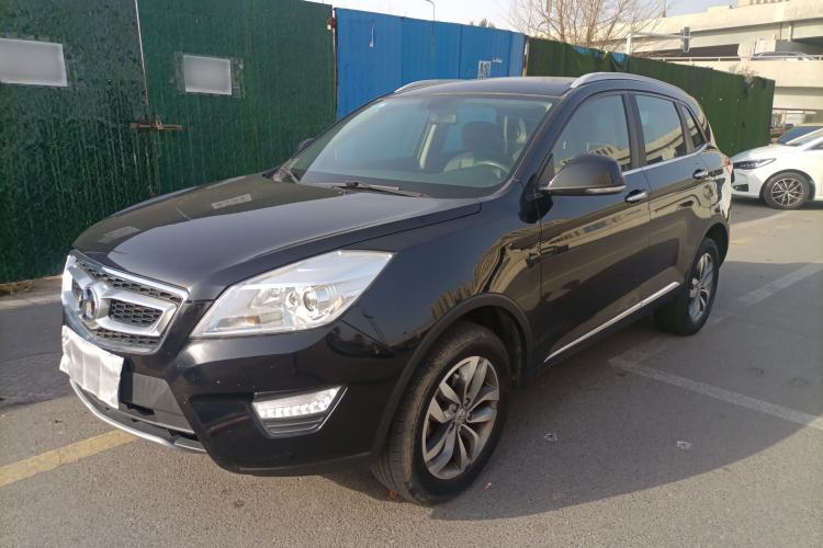 Used BAIC Senova X65 2015 2.0T Automatic Elite Model Guazi used car, China used car export, Used car for sale, Used cars, Cheapest cars for sale