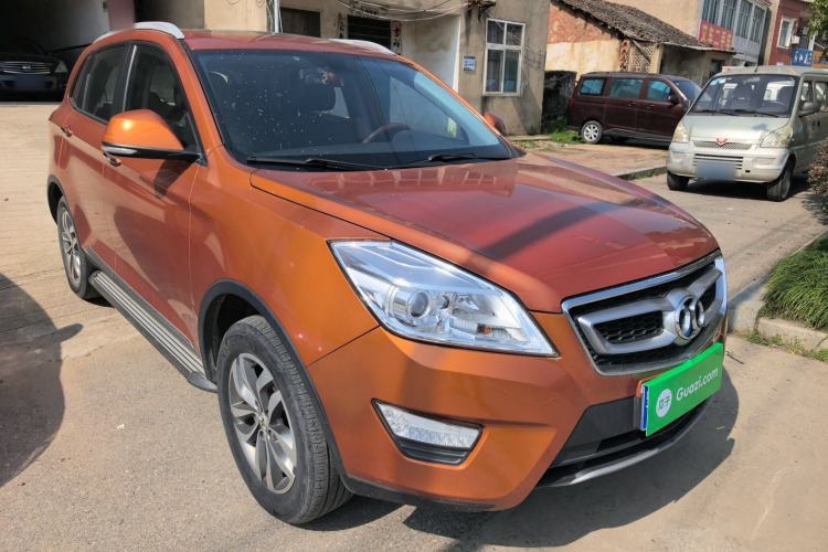 Used BAIC Senova X65 2015 2.0T Manual Elite Edition Exterior 1