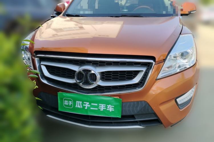 Used BAIC Senova X65 2015 2.0T Automatic Elite Model Front