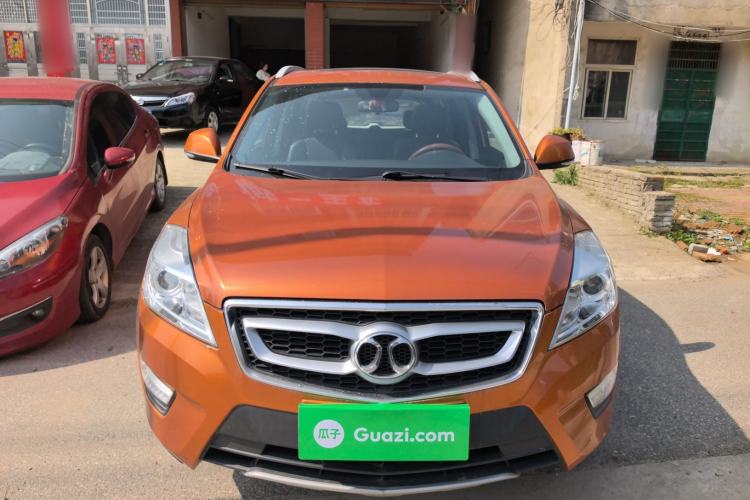 Used BAIC Senova X65 2015 2.0T Manual Elite Edition Front