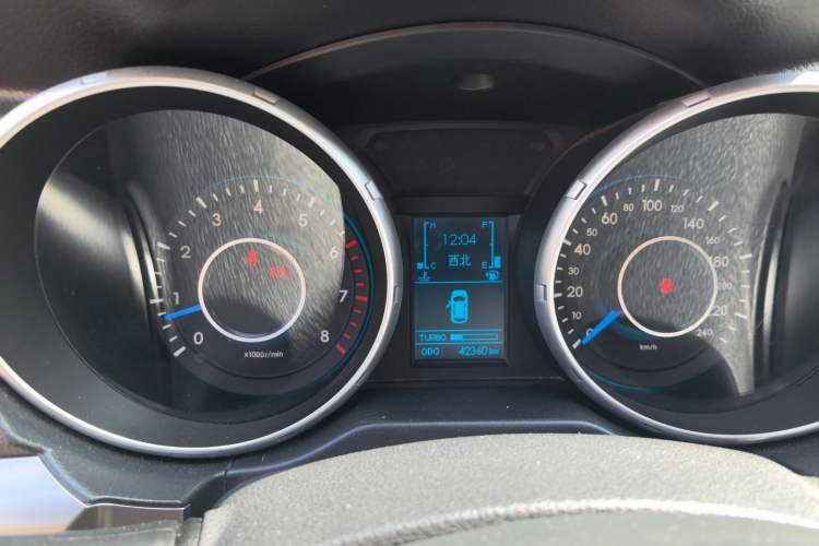 Used BAIC Senova X65 2015 2.0T Manual Elite Edition Instrument Cluster