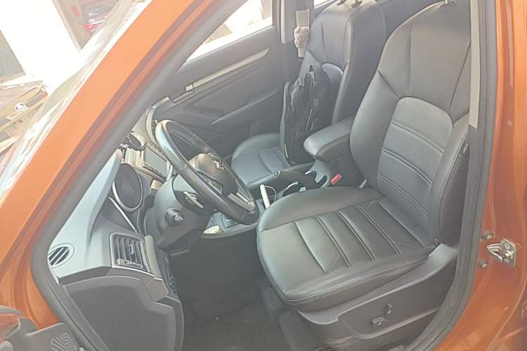 Used BAIC Senova X65 2015 2.0T Automatic Elite Model Left Front Seat