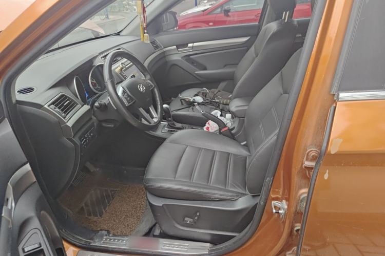 Used BAIC Senova X65 2015 2.0T Automatic Elite Model Left Front Seat