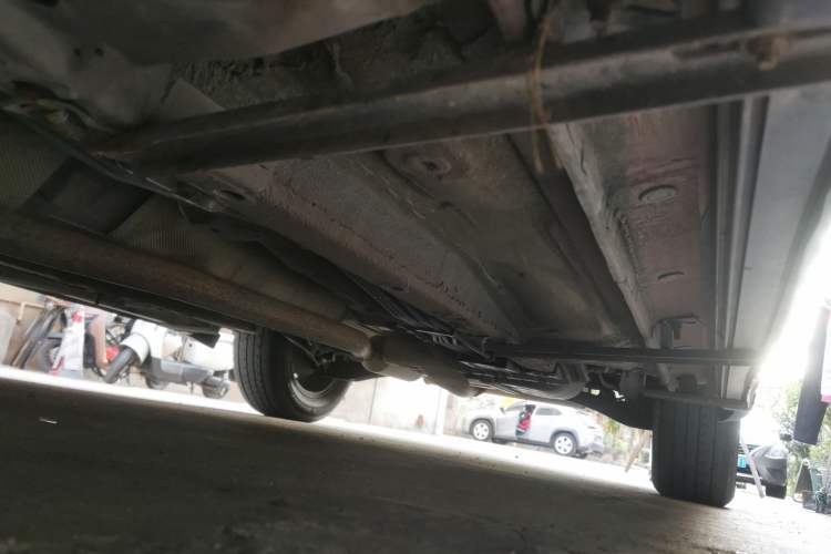 Used BAIC Senova X65 2015 2.0T Automatic Elite Model Chassis Front Left
