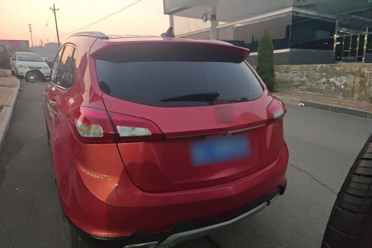 Used BAIC Senova X65 2015 2.0T Automatic Elite Model Exterior 6