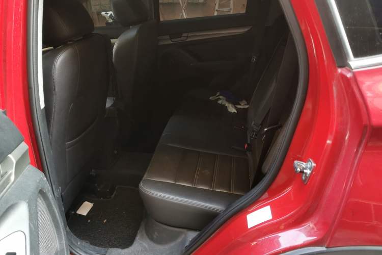 Used BAIC Senova X65 2015 2.0T Automatic Elite Model Left Rear Seat