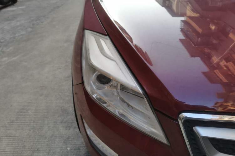 Used BAIC Senova X65 2015 2.0T Automatic Elite Model Right Front Headlight
