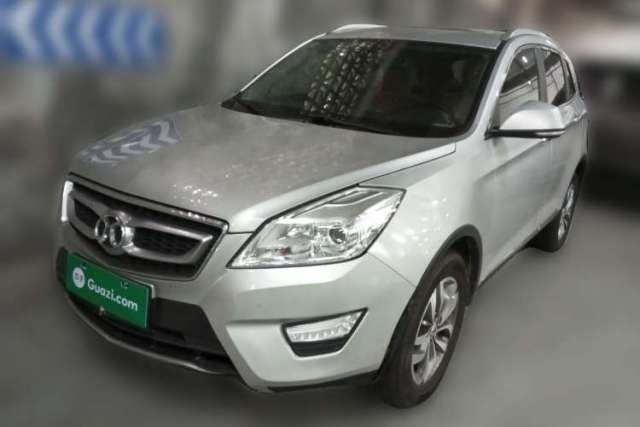 Used BAIC Senova X65 2015 2.0T Automatic Elite Model