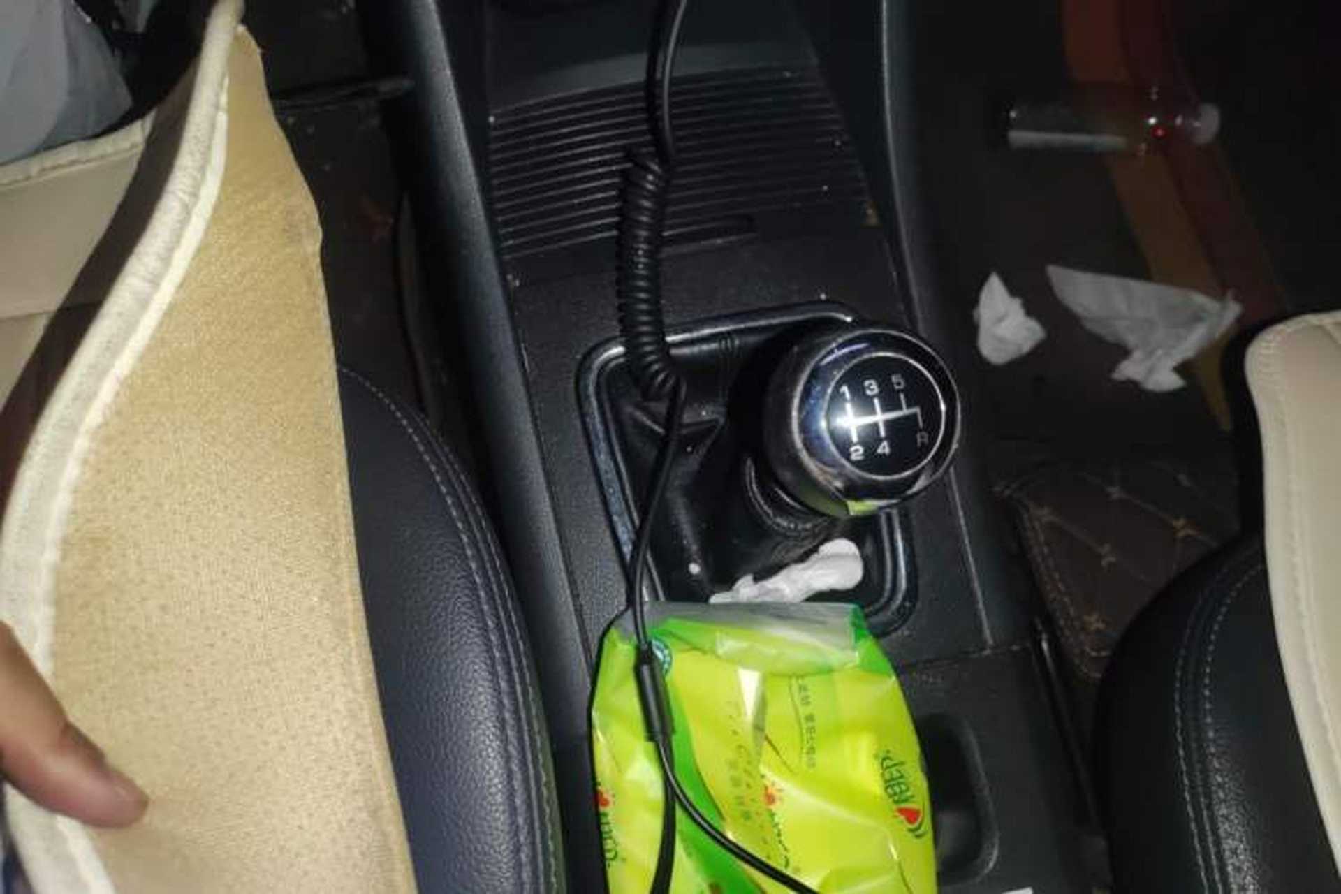 Used BAIC Senova X65 2015 2.0T Manual Elite Edition Gear Lever