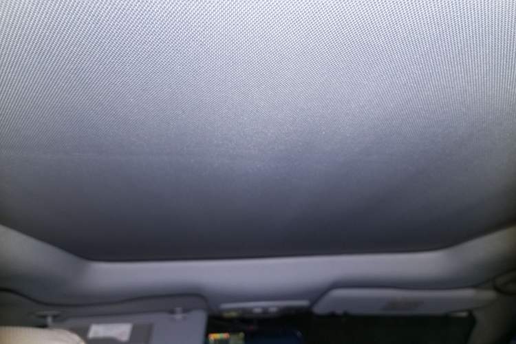 Used BAIC Senova X65 2015 2.0T Automatic Elite Model Headliner