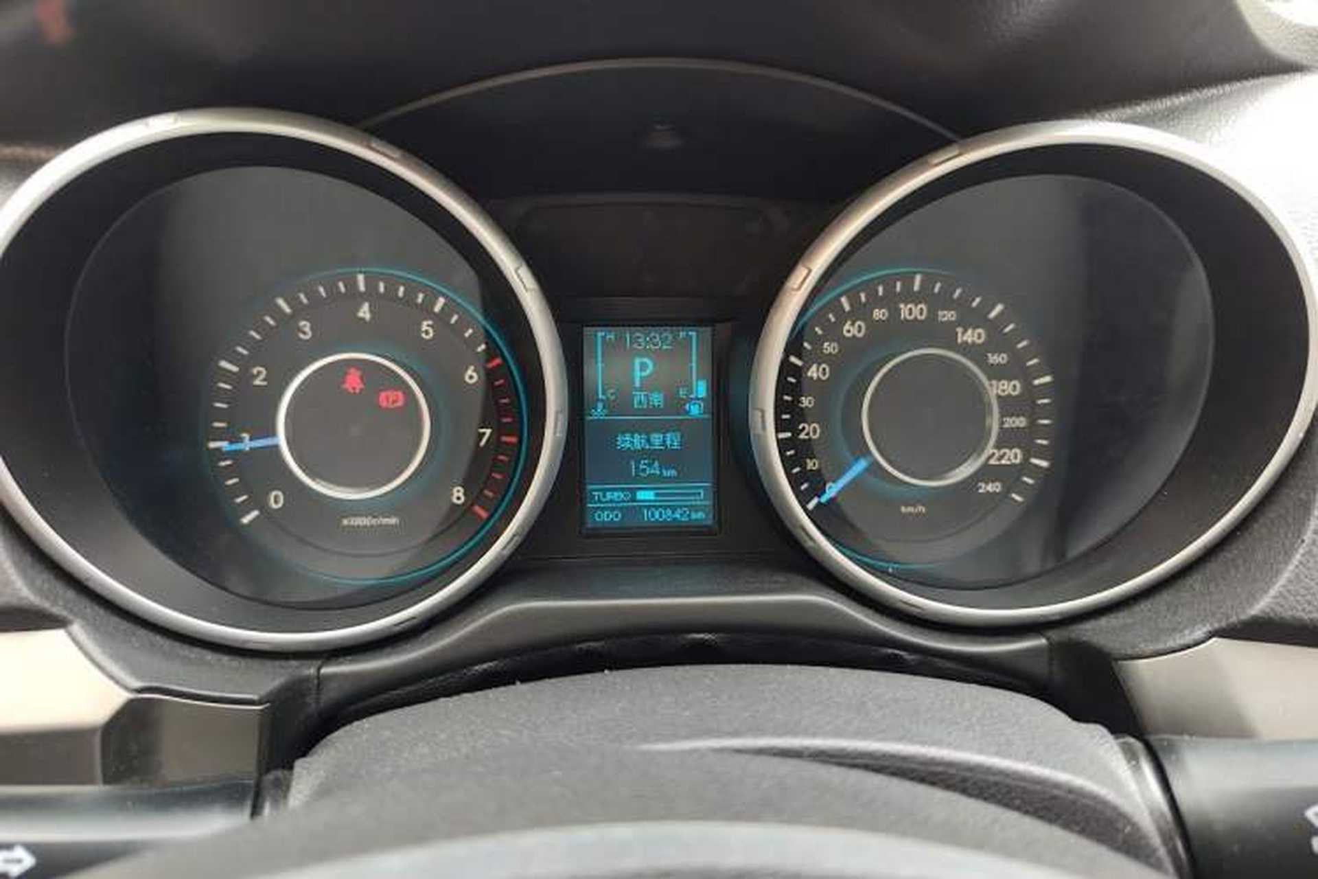 Used BAIC Senova X65 2015 2.0T Automatic Elite Model Instrument Cluster