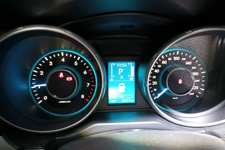 Used BAIC Senova X65 2015 2.0T Automatic Elite Model Instrument Cluster