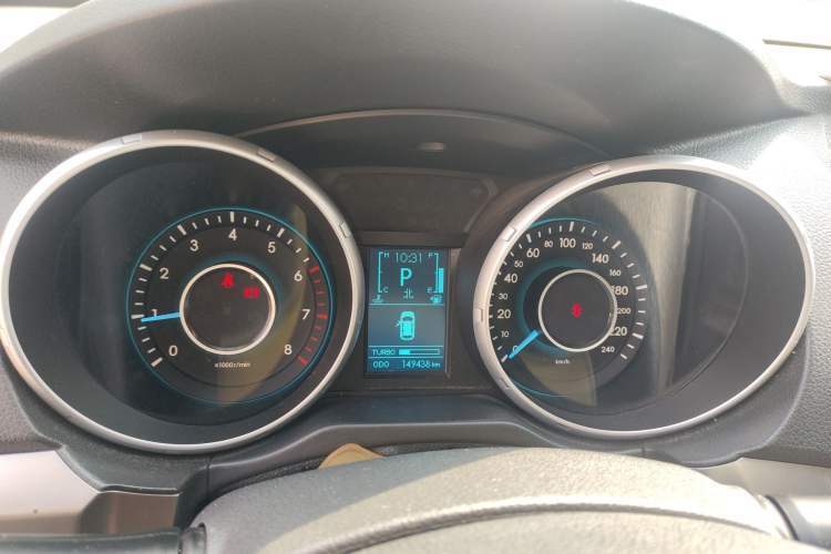 Used BAIC Senova X65 2015 2.0T Automatic Elite Model Instrument Cluster