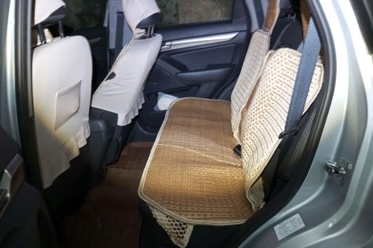 Used BAIC Senova X65 2015 2.0T Automatic Elite Model Left Rear Seat