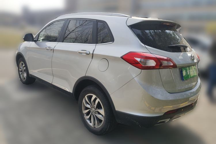Used BAIC Senova X65 2015 2.0T Automatic Elite Model Rear Left 45 Deg