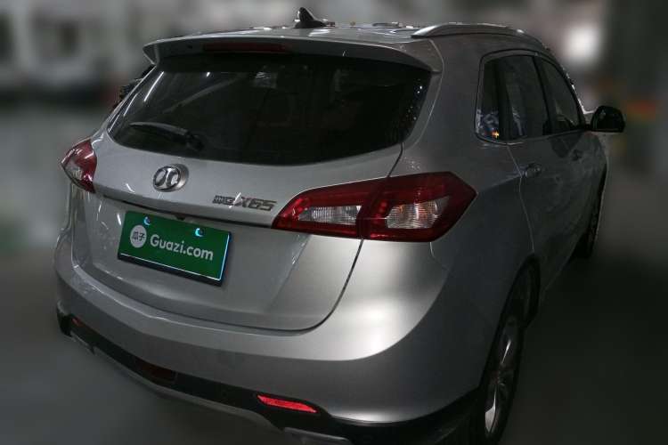 Used BAIC Senova X65 2015 2.0T Automatic Elite Model Rear Right 45 Deg