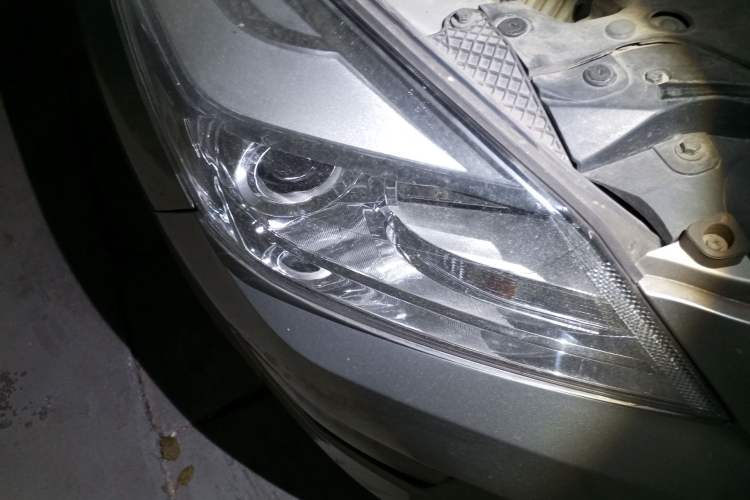 Used BAIC Senova X65 2015 2.0T Automatic Elite Model Right Front Headlight