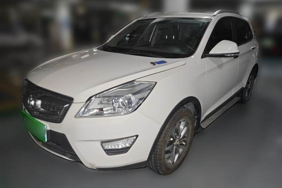 BAIC Senova X65 2015