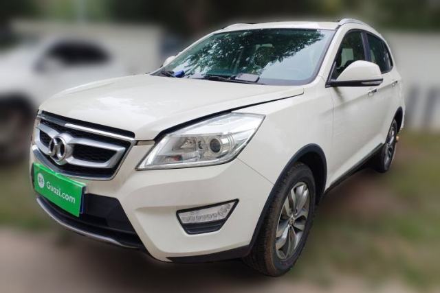 Used BAIC Senova X65 2015 2.0T Automatic Elite Model
