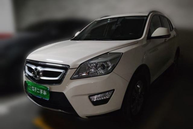 Used BAIC Senova X65 2015 2.0T Automatic Elite Model