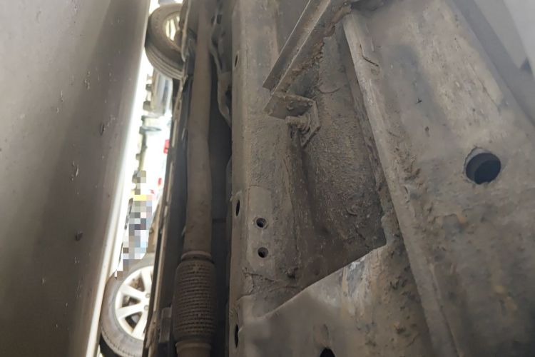 Used BAIC Senova X65 2015 2.0T Automatic Elite Model Chassis Front Right