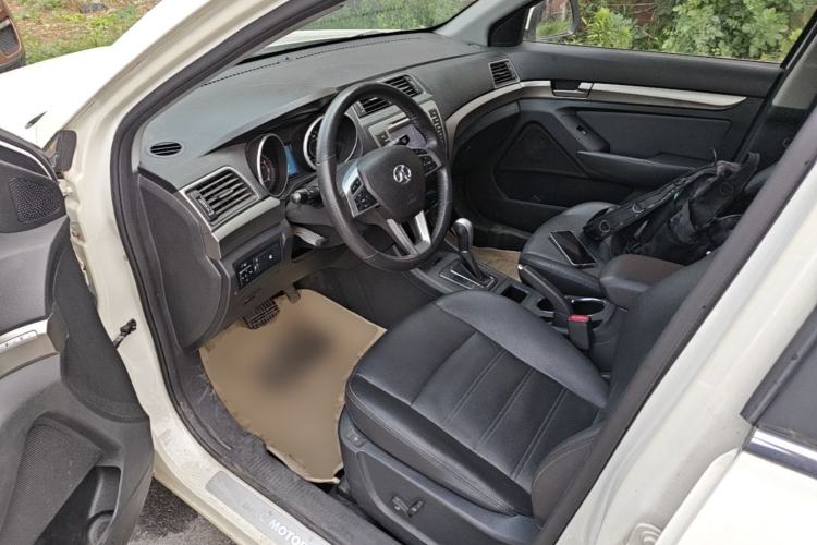 Used BAIC Senova X65 2015 2.0T automatic luxury version Driver Seat