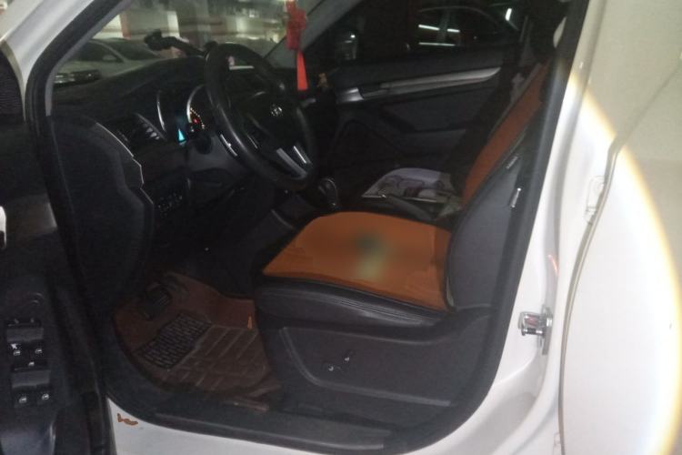 Used BAIC Senova X65 2015 2.0T Automatic Elite Model Driver Seat