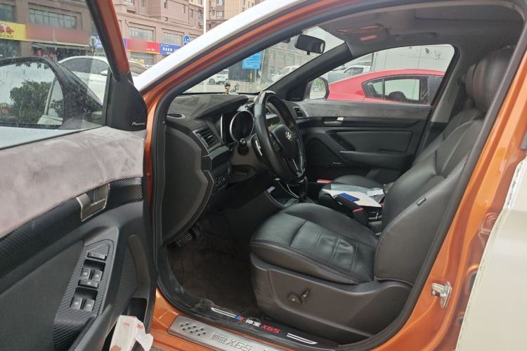 Used BAIC Senova X65 2015 2.0T Automatic Elite Model Driver Seat