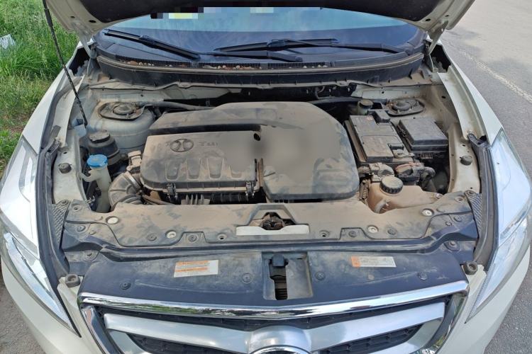 Used BAIC Senova X65 2015 2.0T Automatic Elite Model Engine Bay