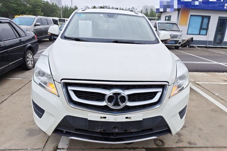 Used BAIC Senova X65 2015 2.0T manual Comfort trim level Exterior 1