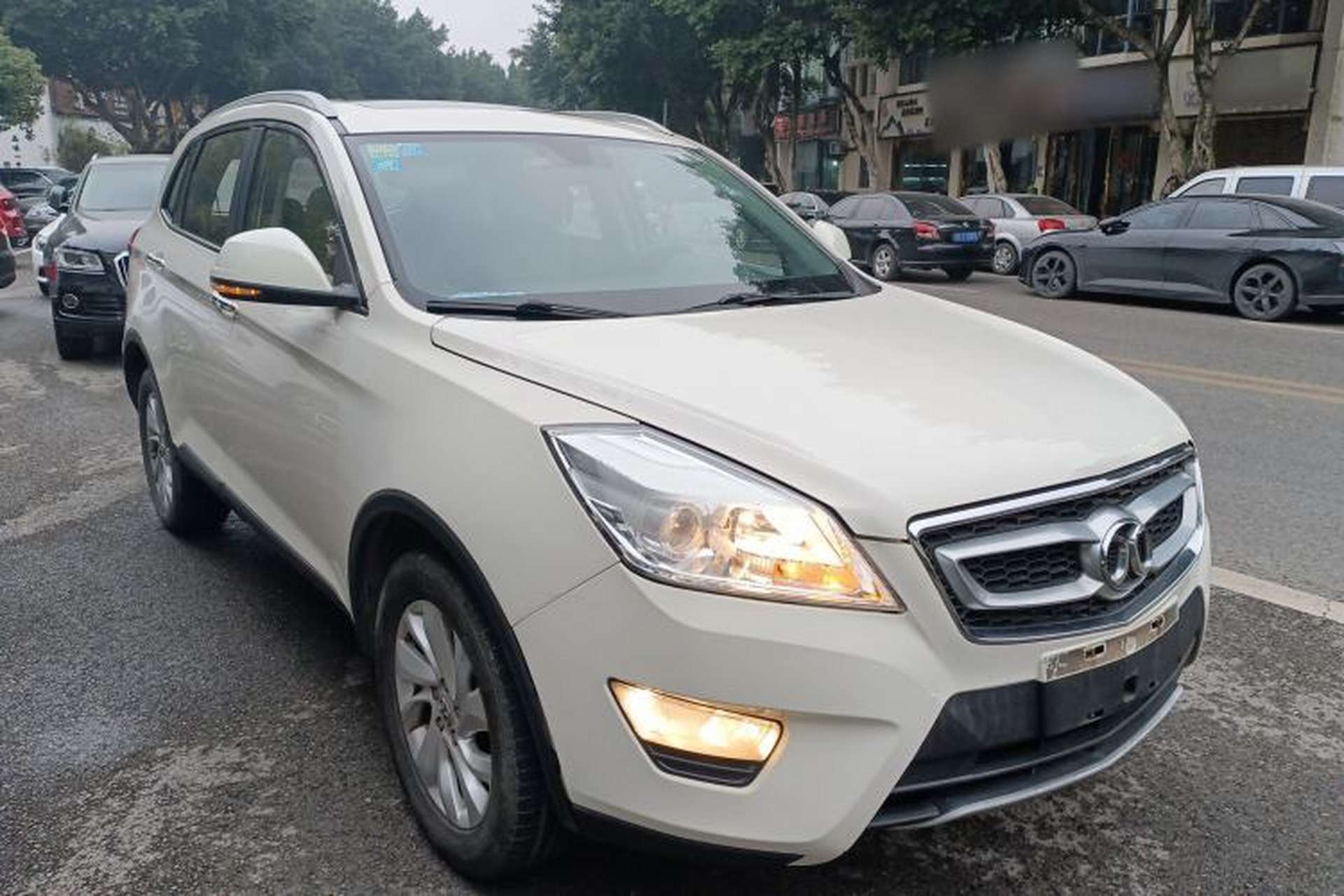 Used BAIC Senova X65 2015 2.0T automatic comfort version Exterior 2