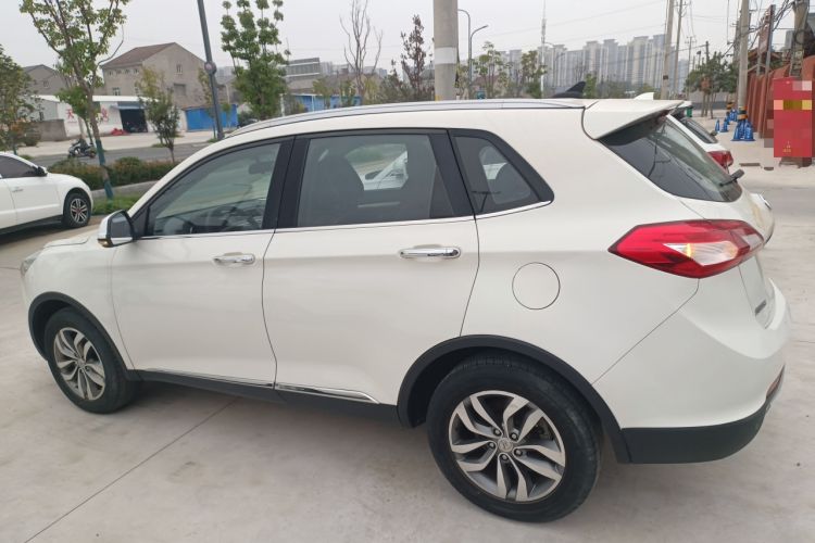 Used BAIC Senova X65 2015 2.0T Automatic Elite Model Exterior 3