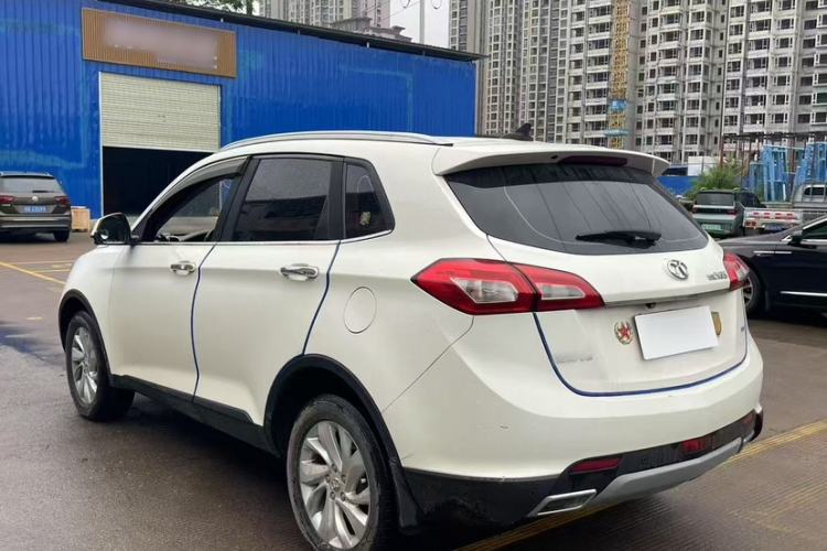 Used BAIC Senova X65 2015 2.0T automatic comfort version Exterior 3