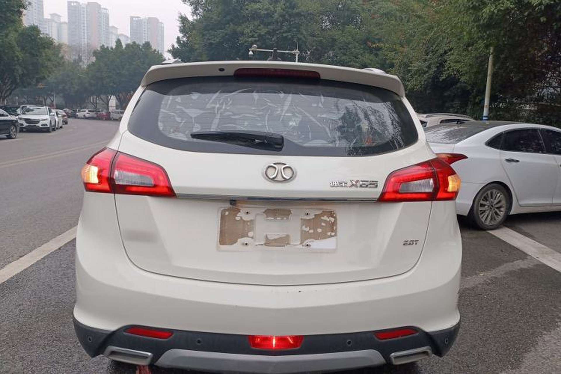 Used BAIC Senova X65 2015 2.0T automatic comfort version Exterior 4